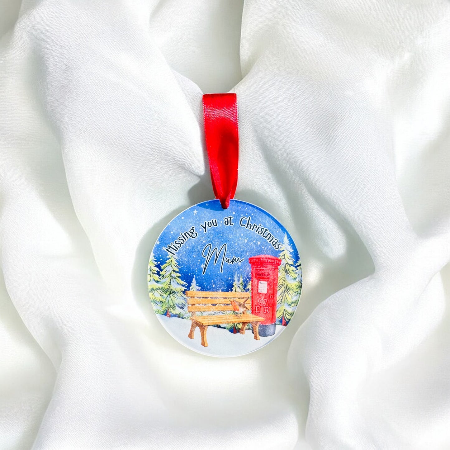 Robins Appear Bauble - clear gloss front
